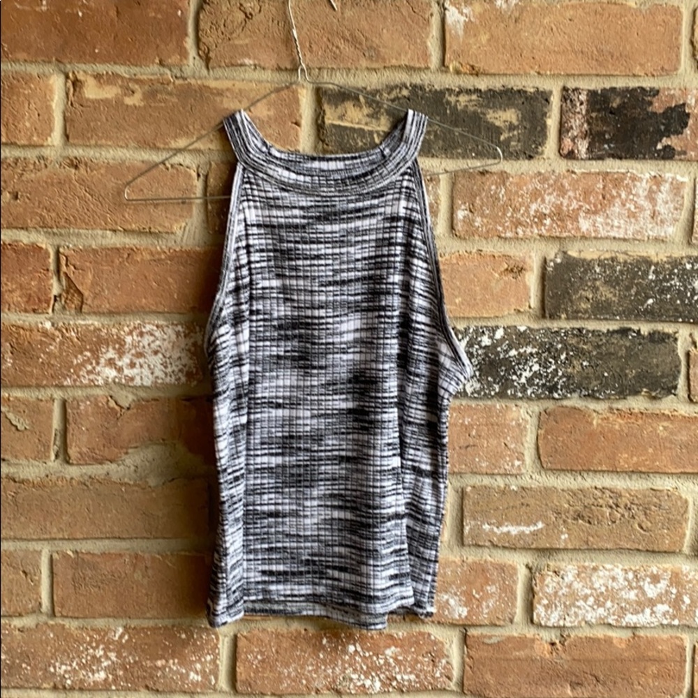 Halter top